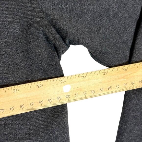 Tommy Hilfiger Men's Large 1/4 Zip Pullover Sweatshirt - Pre-Owned, Excellent - Picture 5 of 6